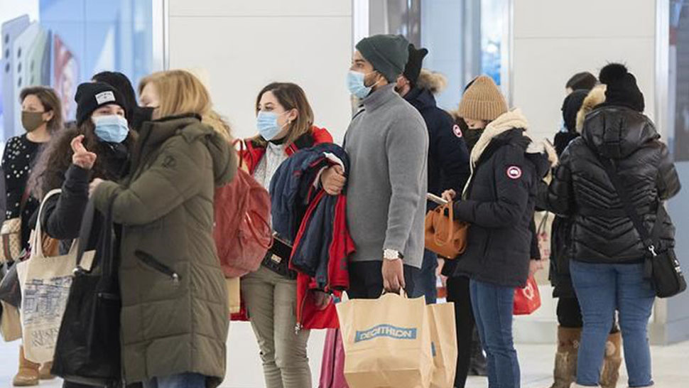 Poll suggests some Canadians are feeling brighter about the economy, own finances